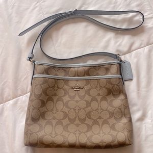 Authentic Coach Purse Tan/Light Blue trim